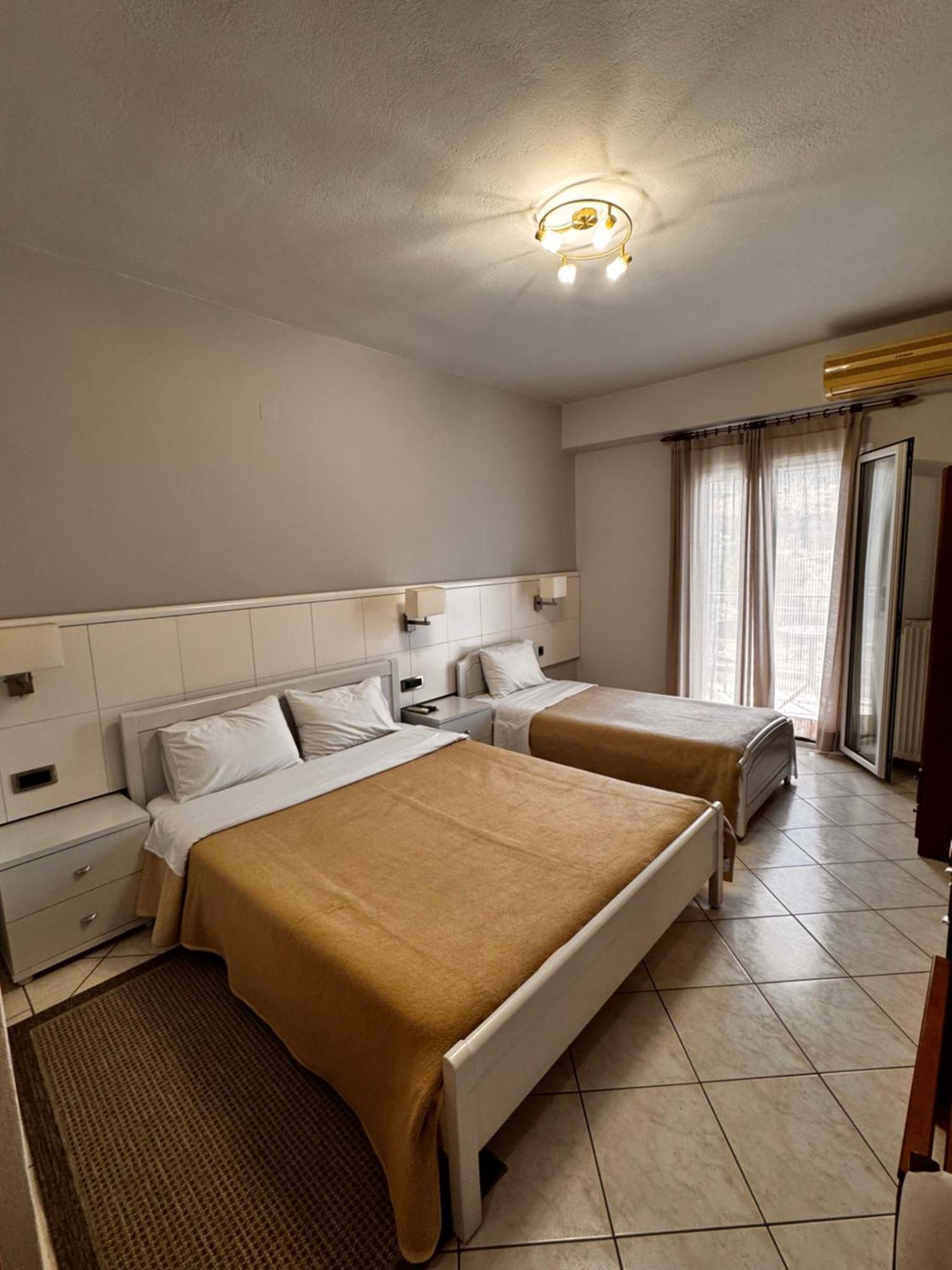 إيغومينيتسا Paradosi Rooms المظهر الخارجي الصورة
