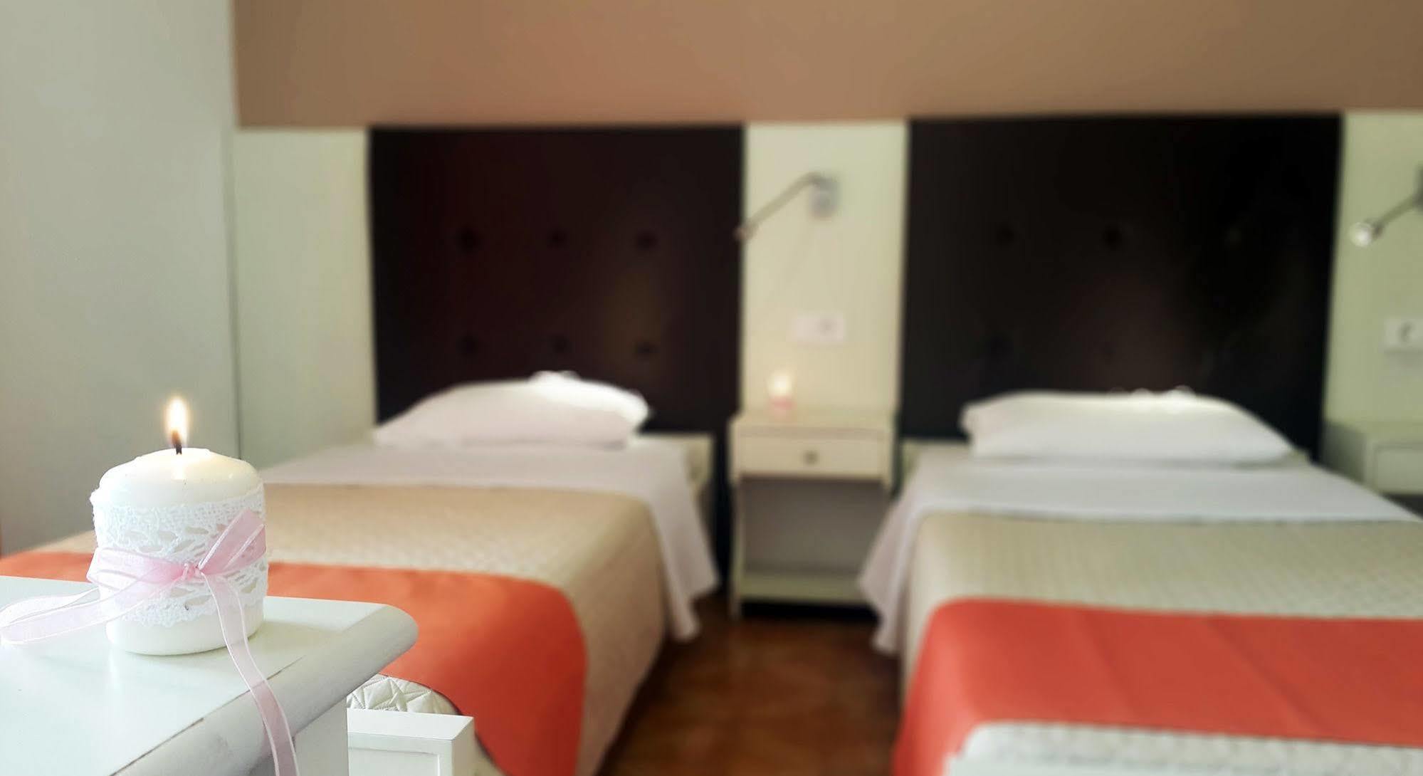 إيغومينيتسا Paradosi Rooms المظهر الخارجي الصورة